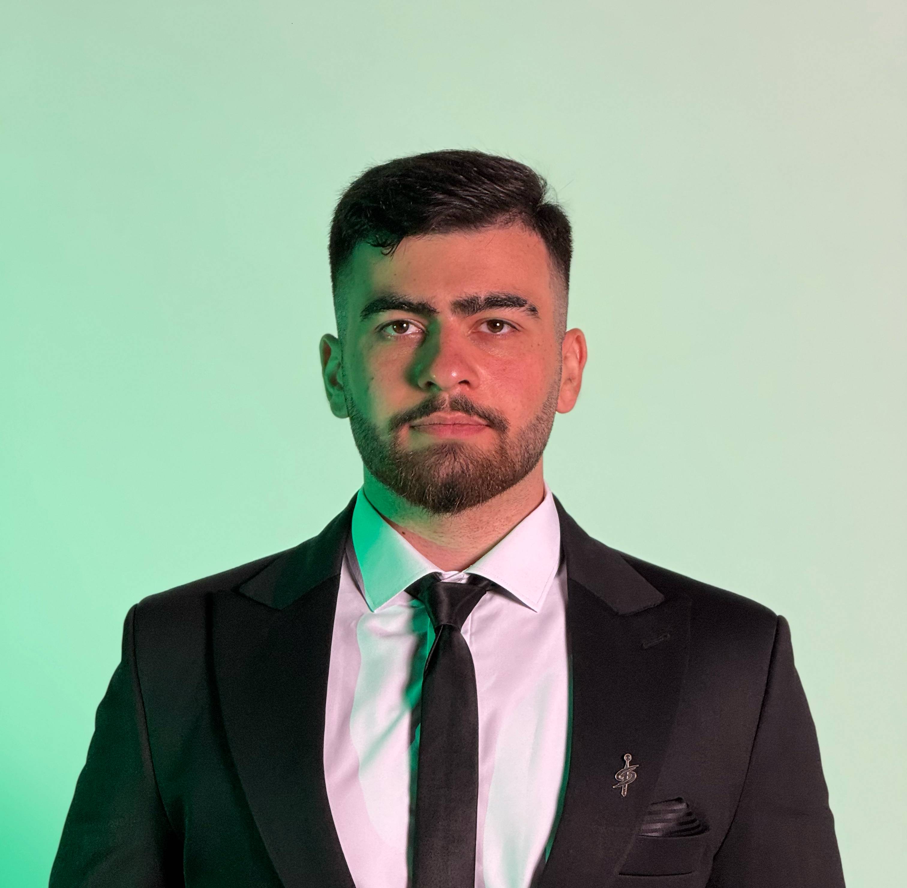 نیواد شباهنگ